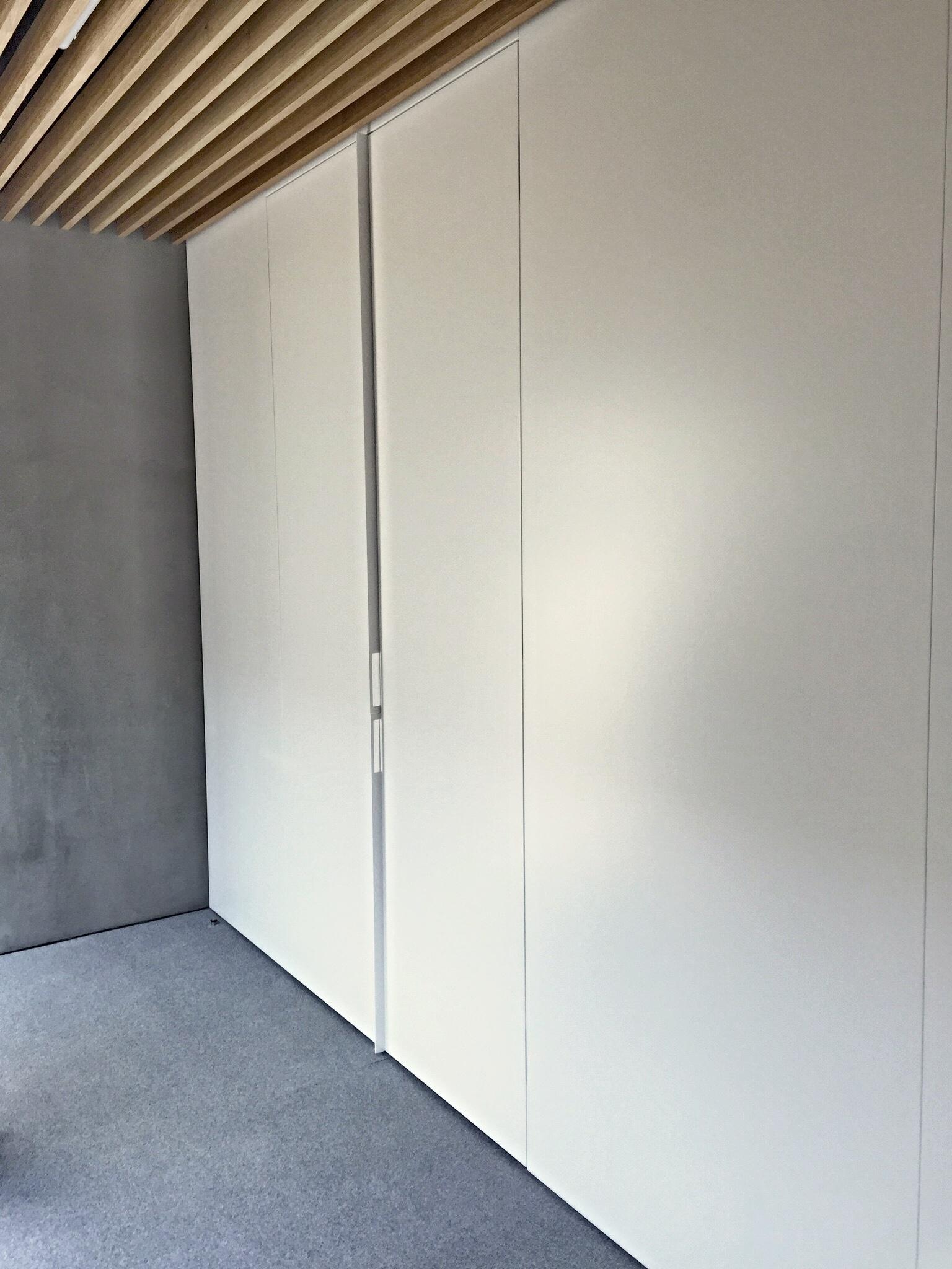 Dvere - Administratívna budova Martin