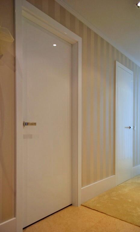 Dvere - Byt v Bratislave