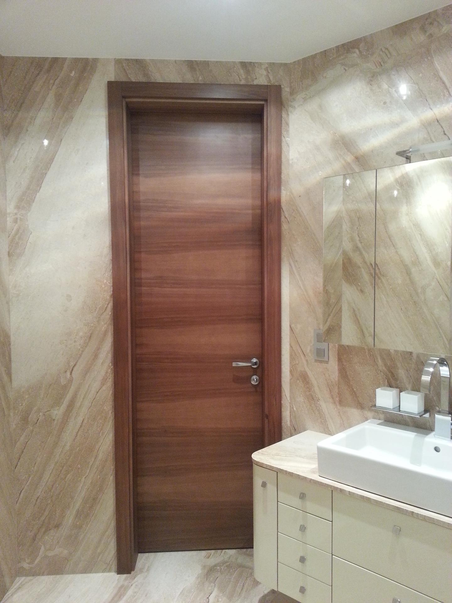 Dvere - Byt v Bratislave