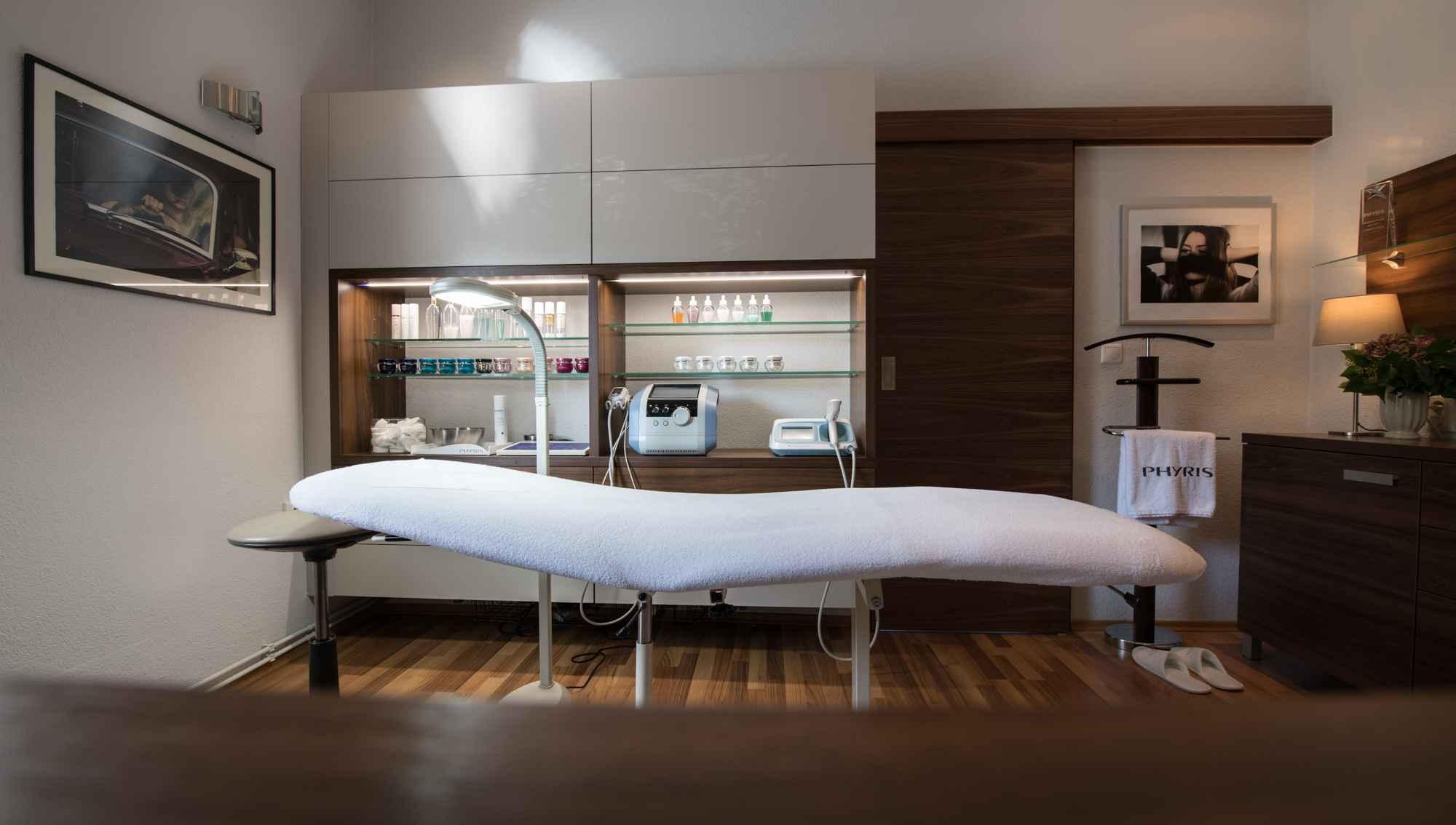 Dvere - Kozmetický Salón