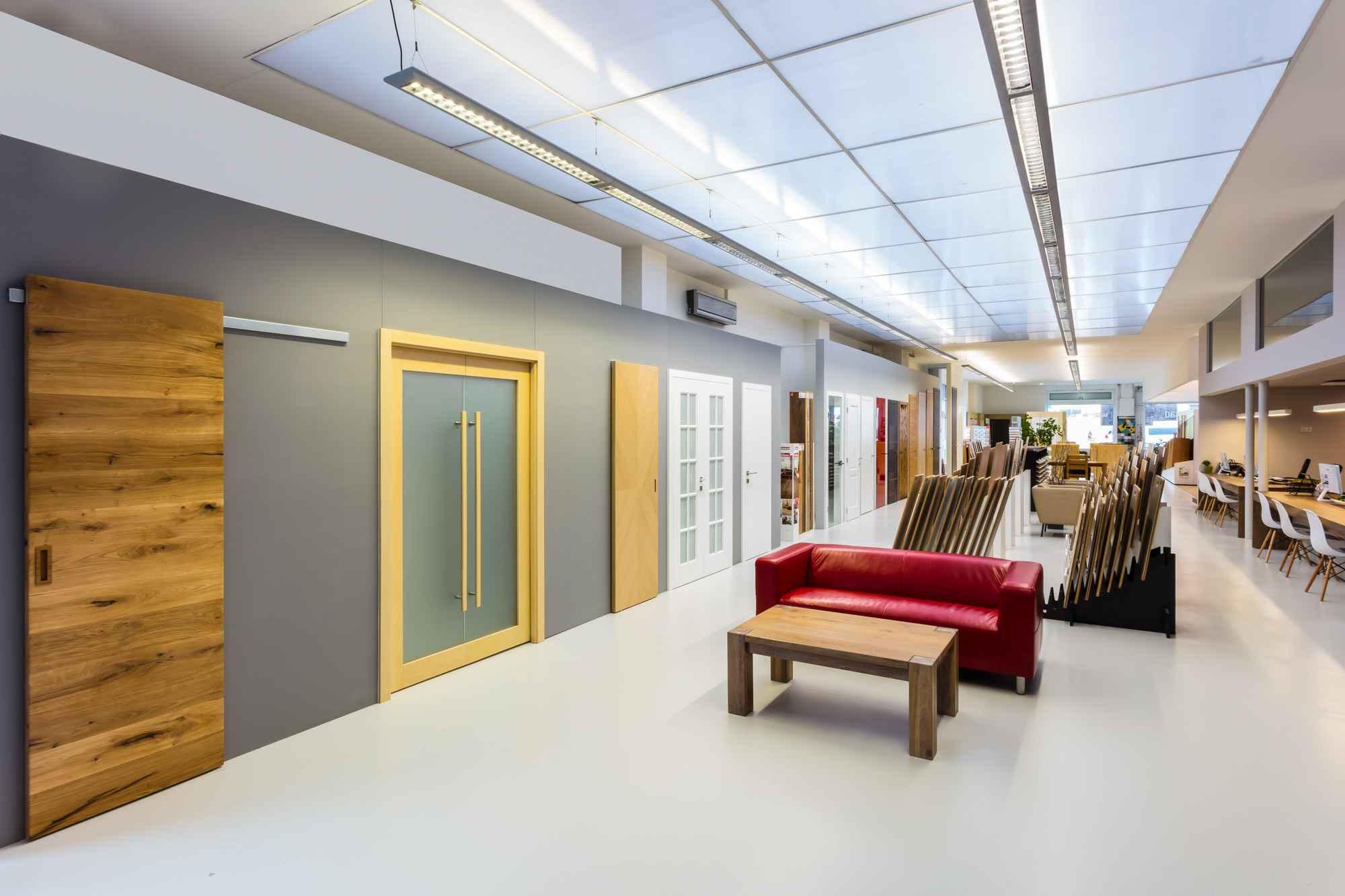 Dvere - Predajňa R1 Bratislava